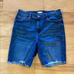 Good American Always Fit Shorts